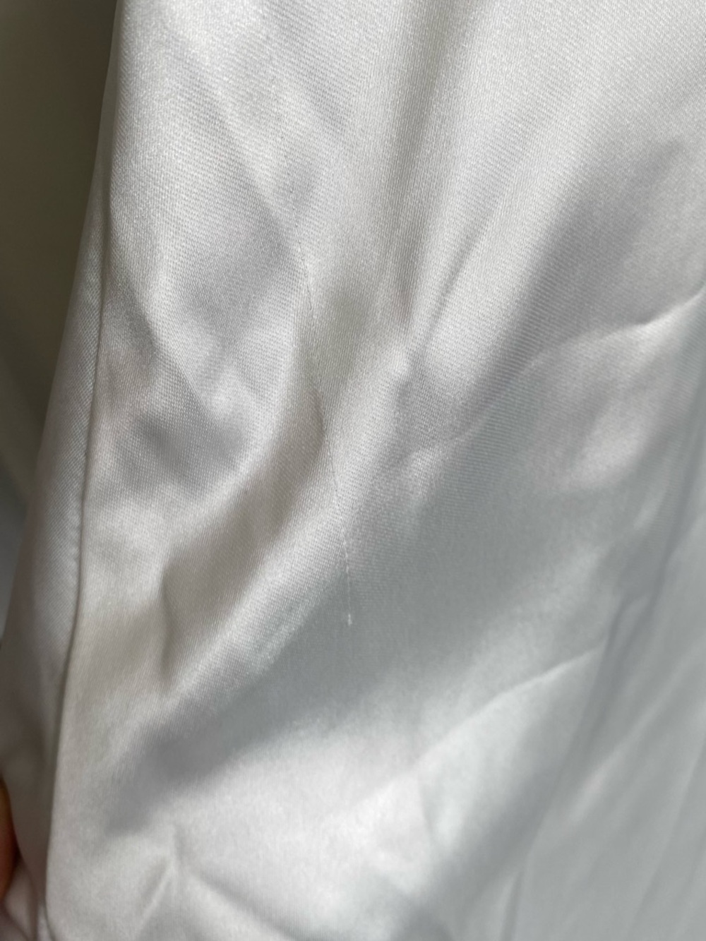 BELLA BARNETT WHITE SATIN JUMPSUIT - Picture 15 of 16